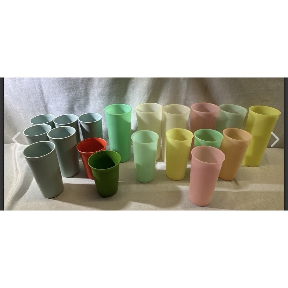 VTG Set‎ Of Tupperware Tumblers, Pastel Multicolor 9" Lot of 19 Cups